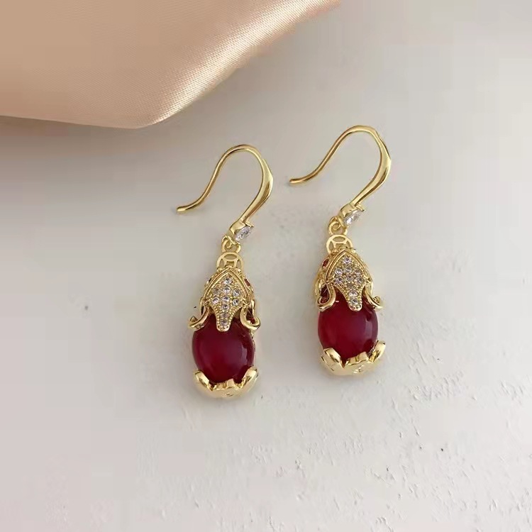 Women'S Affordable Accessories - Trend 2025: kolczyki damskie Pixiu w